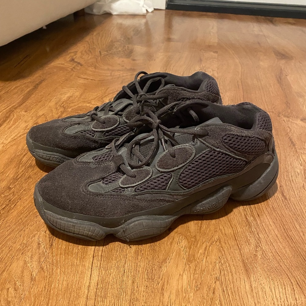 Black Yeezy 500 Size 10.5 Men